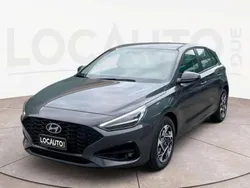 Grigio Nuova 2024 Hyundai i30 Tre volumi | 20.490 € (Super prezzo)