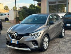 Grigio Usata 2021 Renault Captur Intens SUV | 15.200 € (Buon prezzo)