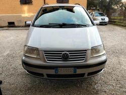 Grigio Usata 2003 VW Sharan Monovolume | 3000 €