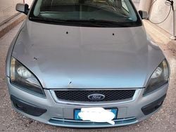 Usata 2004 Ford Focus Station wagon | 1000 € (Buon prezzo)
