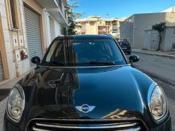 Nero Usata 2011 Mini Cooper Due volumi | 5500 €