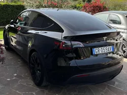 Nero Usata 2023 Tesla Model Y Performance SUV | 48.000 € (Cara)