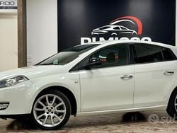 Bianco Usata 2013 Fiat Bravo Easy Due volumi | 3900 € (Buon prezzo)