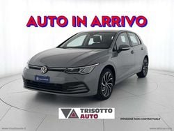 Other Usata 2022 VW Golf VIII Life Tre volumi | 21.500 € (Buon prezzo)