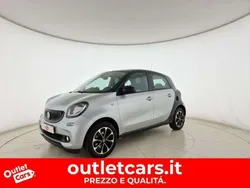 Argento tetto nero Usata 2016 Smart ForFour Passion Tre volumi | 10.450 € (Buon prezzo)