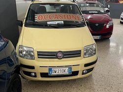 Giallo Usata 2009 Fiat Panda Dynamic Tre volumi | 3700 € (Buon prezzo)