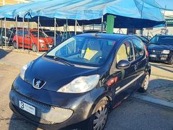 Nero Usata 2008 Peugeot 107 Due volumi | 2500 € (Buon prezzo)