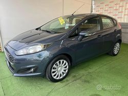Blu Usata 2014 Ford Fiesta Due volumi | 5499 € (Ottimo prezzo)