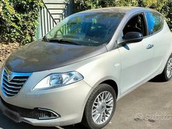 Grigio Usata 2013 Lancia Ypsilon Due volumi | 6500 €