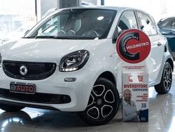 Bianco perlato metallizzato Usata 2017 Smart ForFour Due volumi | 12.999 € (Buon prezzo)