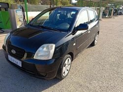 Nero Usata 2006 Kia Picanto Due volumi | 2500 € (Cara)