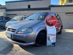 Grigio Usata 2008 Chevrolet Kalos SE Tre volumi | 2990 € (Cara)