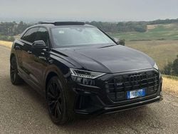 Nero Usata 2023 Audi Q8 Sport SUV | 75.000 € (Molto cara)