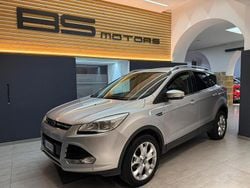 Argento Usata 2015 Ford Kuga Titanium SUV | 10.990 € (Buon prezzo)
