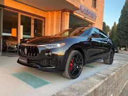 Grigio Usata 2023 Maserati Levante GT SUV | 53.900 € (Super prezzo)