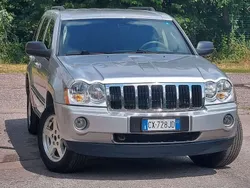 Argento Usata 2005 Jeep Grand Cherokee Limited SUV | 14.390 €