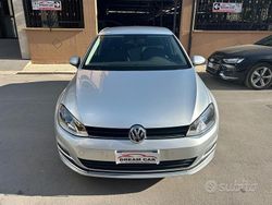 Grigio Usata 2016 VW Golf VII Highline Tre volumi | 9900 € (Ottimo prezzo)