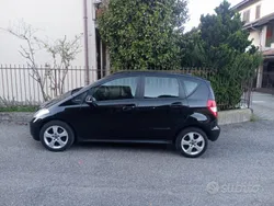 Usata 2011 Mercedes A160 Due volumi | 4300 € (Buon prezzo)