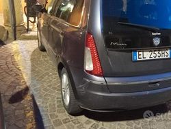 Grigio Usata 2012 Lancia Musa Monovolume | 5600 € (Buon prezzo)