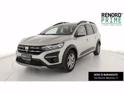 Argento metallizzato Usata 2022 Dacia Jogger Comfort SUV | 14.890 € (Buon prezzo)