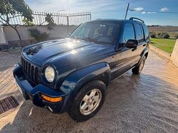 Blu Usata 2003 Jeep Cherokee SUV | 6800 €