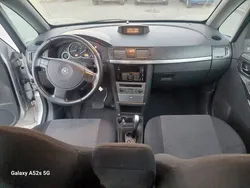 Grigio Usata 2004 Opel Meriva Club Monovolume | 3700 € (Molto cara)