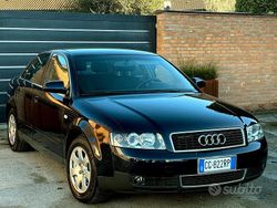 Blu Usata 2003 Audi A4 Tre volumi | 4590 €
