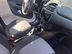 Argento Usata 2018 Fiat Punto Lounge Due volumi | 7500 € (Buon prezzo)