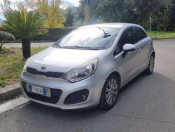 Argento Usata 2012 Kia Rio EX Tre volumi | 4000 € (Buon prezzo)