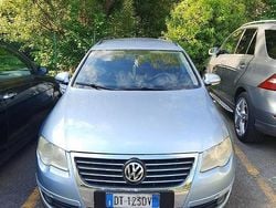 Blu Usata 2008 VW Passat Station wagon | 2700 € (Ottimo prezzo)
