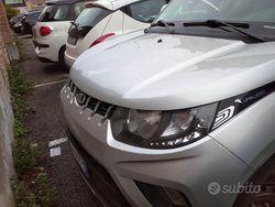 Grigio Usata 2021 Mahindra KUV100 SUV | 10.000 € (Buon prezzo)