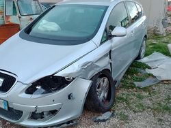 Usata 2007 Seat Altea XL Monovolume | 1000 €