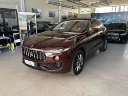 Marrone Usata 2022 Maserati Levante SUV | 49.999 € (Super prezzo)