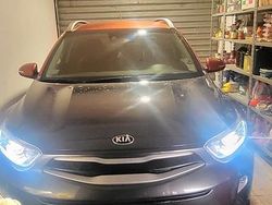 Usata 2018 Kia Stonic SUV | 11.500 € (Buon prezzo)