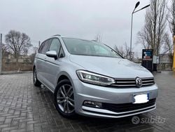 Grigio Usata 2017 VW Touran Monovolume | 16.299 € (Buon prezzo)