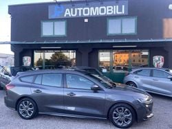 Gray Usata 2023 Ford Focus ST-Line Station wagon | 14.290 € (Ottimo prezzo)