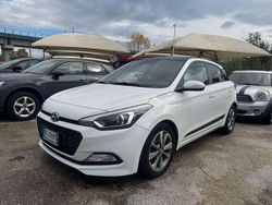 Bianco Usata 2016 Hyundai i20 Style Due volumi | 8500 € (Cara)