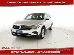 Argento Usata 2021 VW Tiguan Life SUV | 25.500 € (Buon prezzo)