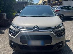 Beige Usata 2021 Citroën C3 Shine Due volumi | 13.000 € (Cara)