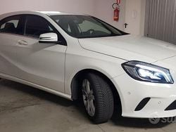 Bianco Usata 2017 Mercedes A180 Tre volumi | 13.000 € (Ottimo prezzo)