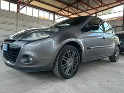 Usata 2010 Renault Clio II Tre volumi | 2900 € (Buon prezzo)