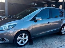 Gray Usata 2014 Renault Scénic III XMOD Monovolume | 8900 € (Molto cara)