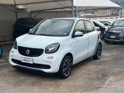 Bianco Usata 2015 Smart ForFour Passion Due volumi | 10.400 € (Buon prezzo)