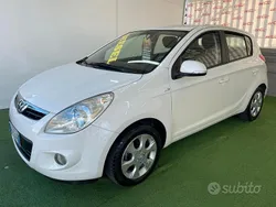 Bianco Usata 2012 Hyundai i20 Tre volumi | 4500 € (Buon prezzo)