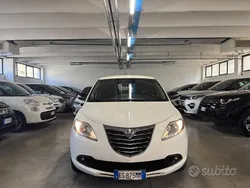 Usata 2013 Lancia Ypsilon Due volumi | 4600 € (Buon prezzo)