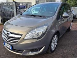 Argento Usata 2016 Opel Meriva Cosmo Monovolume | 6900 € (Buon prezzo)