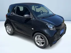 Nero pastello Usata 2022 Smart ForTwo Electric Drive Pure Tre volumi | 12.800 € (Buon prezzo)