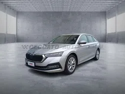 Argento Usata 2023 Skoda Octavia Style Station wagon | 22.325 € (Buon prezzo)
