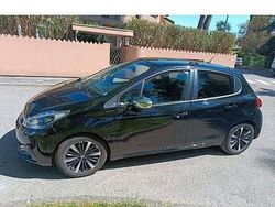 Usata 2019 Peugeot 208 Due volumi | 7000 €