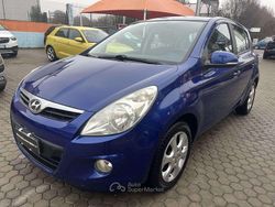 Blu/azzurro Usata 2011 Hyundai i20 Edition Due volumi | 2900 € (Ottimo prezzo)